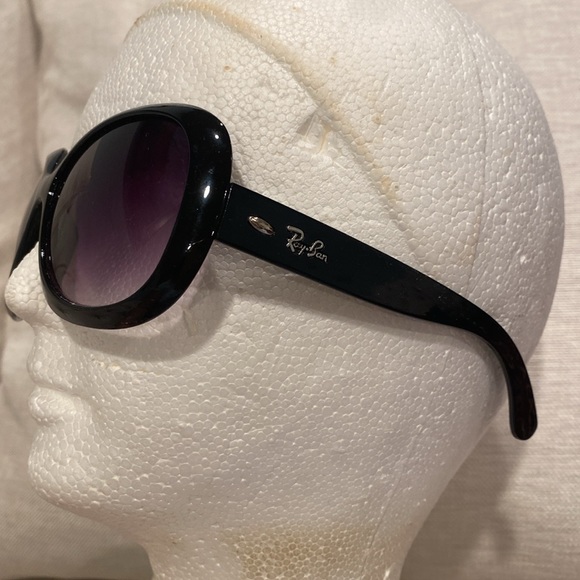 Ray-Ban sunglasses 😎 made in USA oversized black wipe case - Picture 15 of 15